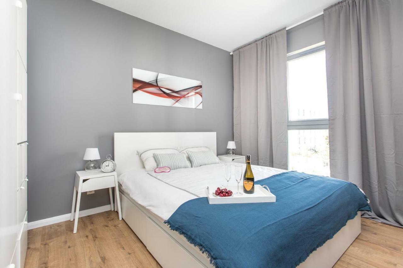 Seaside Beach 150M Do Plazy - Parking - Praia Apartments - Polsat Ergo Arena Plus Gdańsk Exterior foto